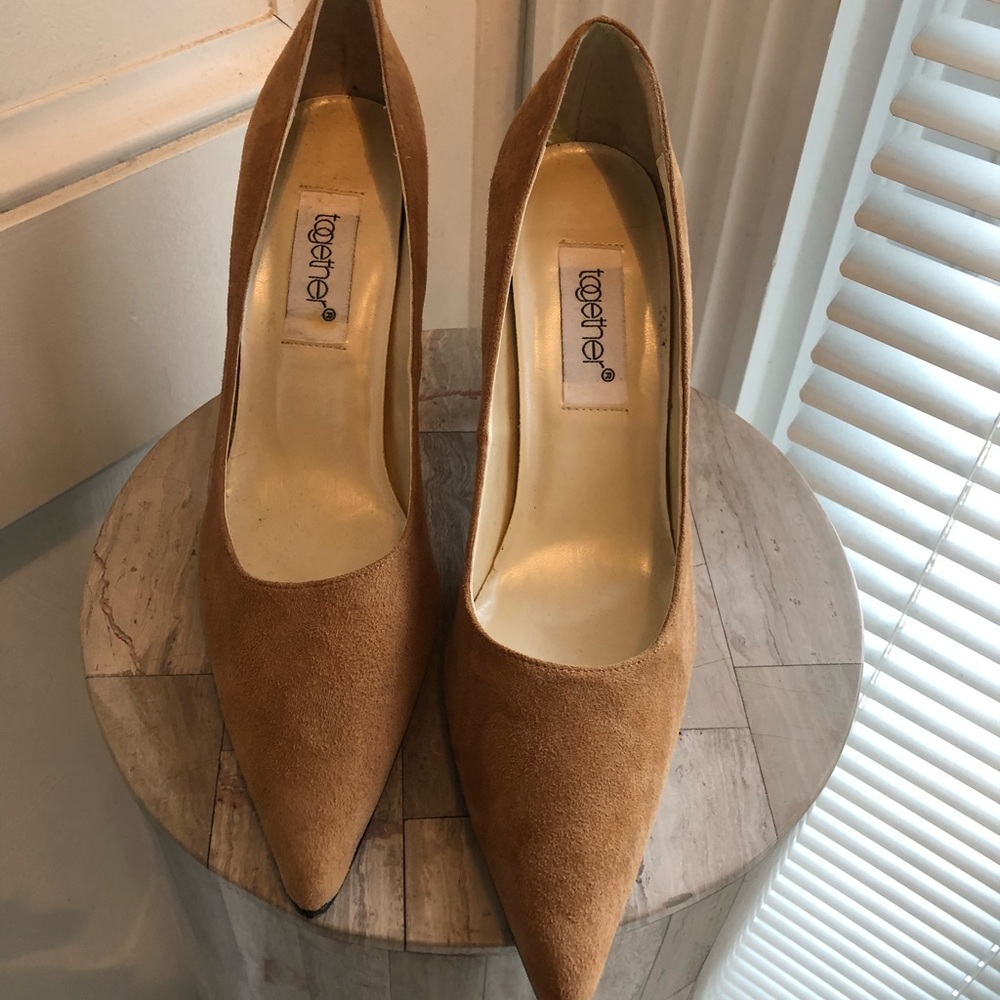 Brand new tan suede pumps.